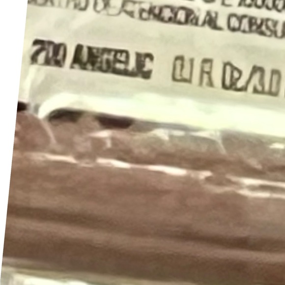 Almay Gloss Collection -200 Angelic 3 pack - Picture 2 of 2